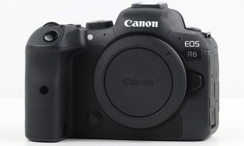Canon EOS R6